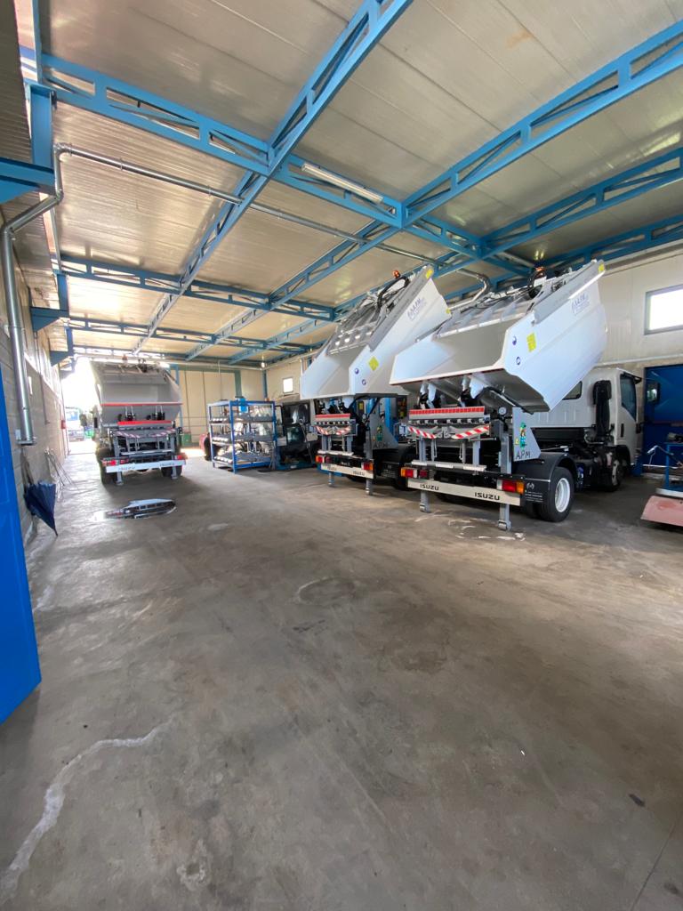 Automezzi della flotta APM — fotografia 4 di 8